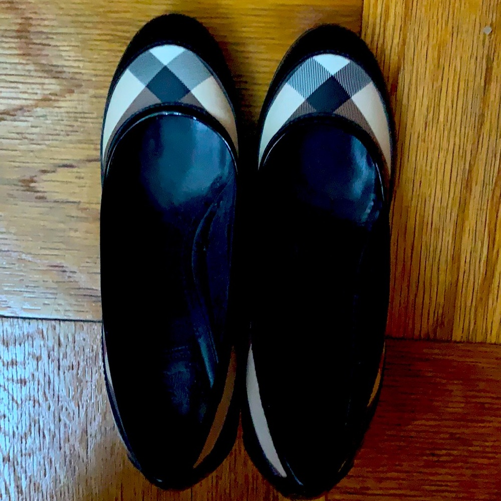 Authentic Burberry Heels 38.5